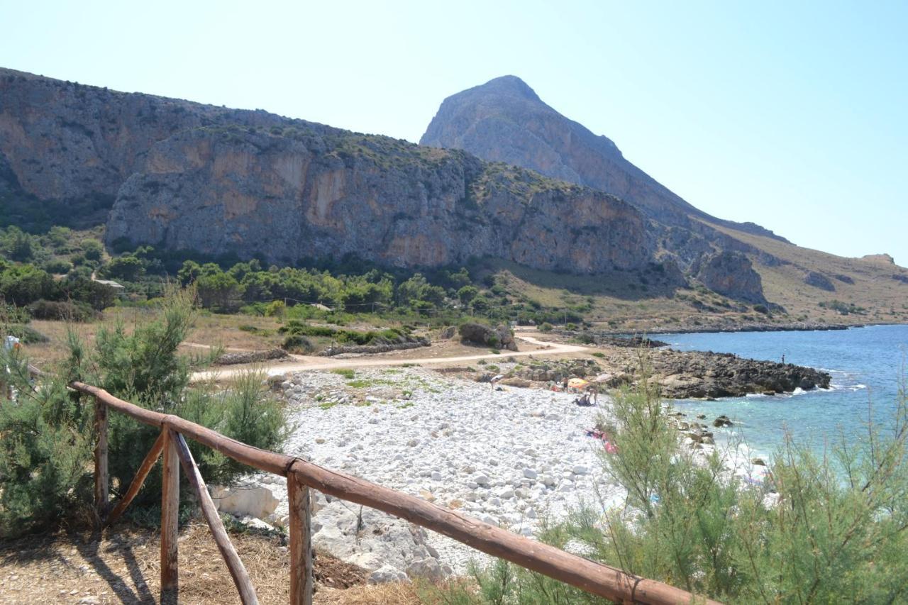 Villa Paradiso Riserva Naturale Monte Cofano Castelluzzo Luaran gambar