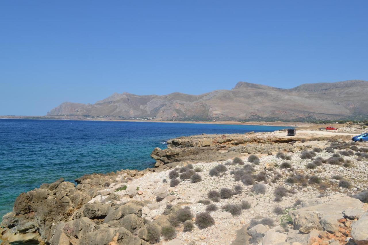 Villa Paradiso Riserva Naturale Monte Cofano Castelluzzo Luaran gambar